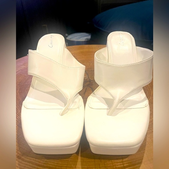 Circus- Sam Edleman- MOIRA- White Wedge Sandals 9.5 M New w/o Box- never worn - Picture 3 of 7